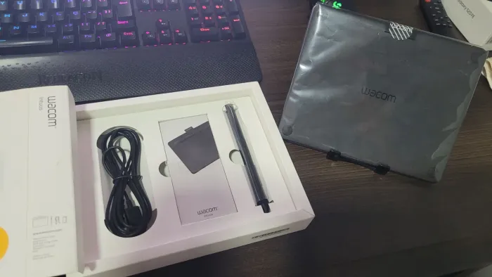 Mesa Digitalizadora Wacom Intuos CTL4100