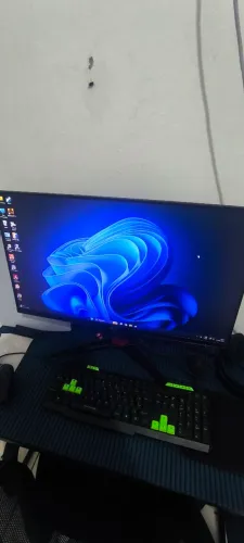 MONITOR AOC HERO,144hz