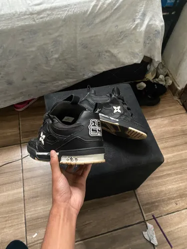 Lv Skate Preto 