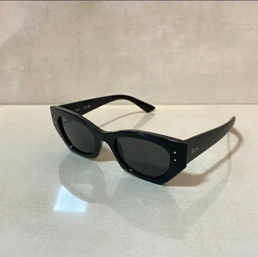 Óculos De Sol Feminino Ray-Ban Solar ZENA armação preto. Novo 
