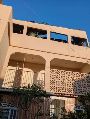 Alugo Casa em Jd Asteca com 3 quartos