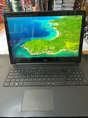 Vende-Se Notebook Dell