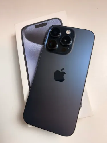 VENDO iPhone 15 Pro 256 GB Space Blue