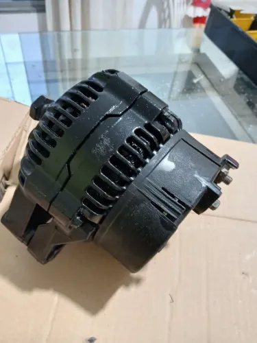 Alternador 70 Ah para motor Ap