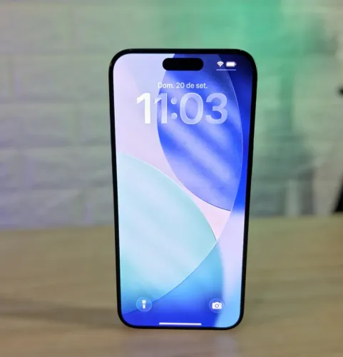 iPhone 15 Pro Max | 256GB | Bateria 89% | eSIM | Azul Titânio | impecável