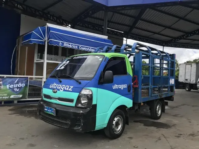 Hyundai HR - ano: 2022 - GAIOLA ABERTA (SOMOS LOJA)