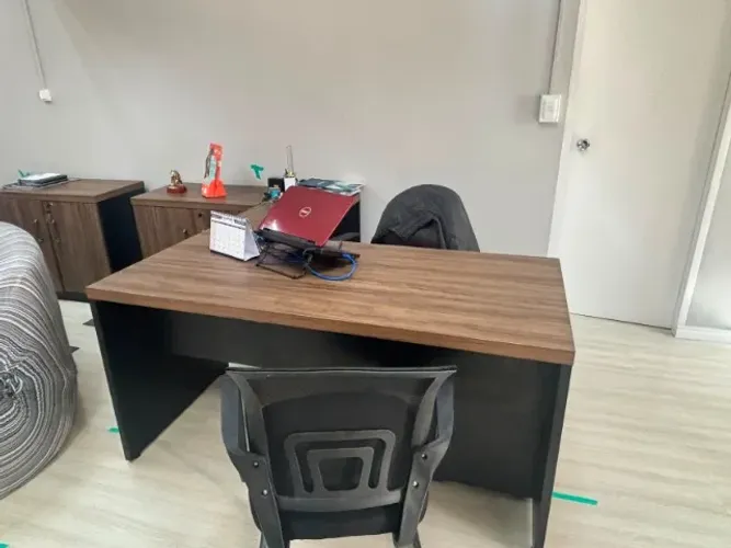 Mesa para escritório