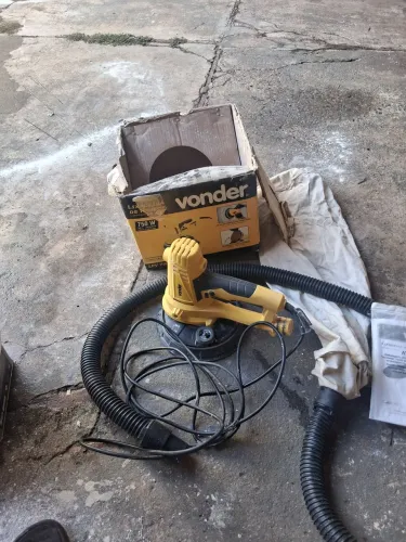 Maquina de lixar