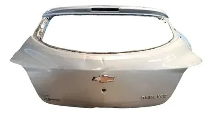 Tampa Traseira Onix 2013 2014 2015 2017 Com Furo Detalhe Cinza