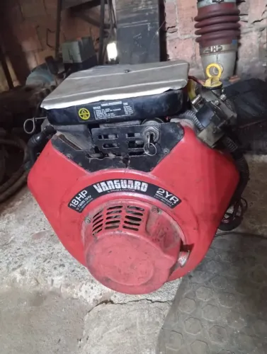 Motor vanguarda 18 HP 