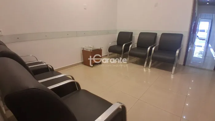 Espaço Comercial com salas para aluguel no centro de Pedreira SP