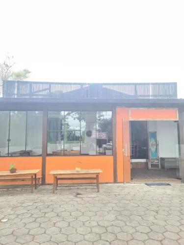 Sala comercial no Campeche 