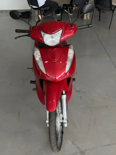 Linda Honda Biz 125 Flex 2015