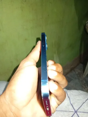 Vende-se iPhone 13 128Gb