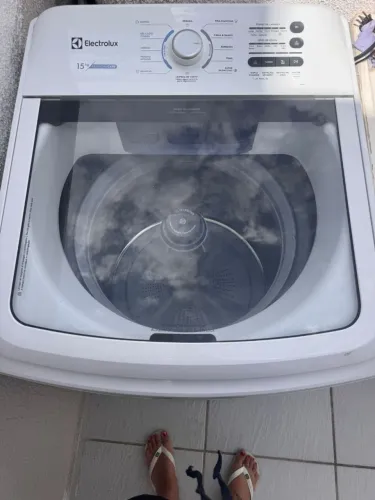 Máquina de Lavar Electrolux 15kg - Perfeito Estado / Pouco Uso