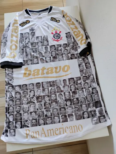 Camisa Retro Corinthians 2009 - Carinhas