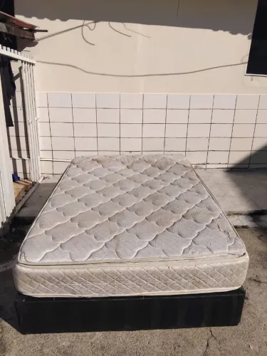 Cama box casal