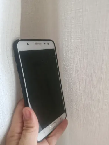 Celular Samsung Funcionando muito bem.