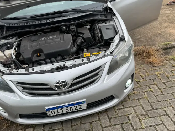 Toyota Corolla XEI 2.0 Flex 16V Aut. 2013