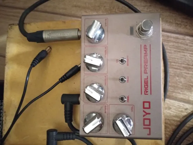 Pedal guitarra pre amp