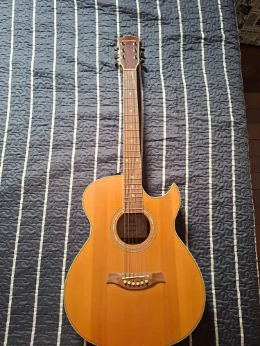 Vendo violão / capa / tripé