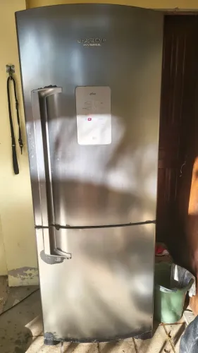 Geladeira Brastemp Inverse Frost Free 422l