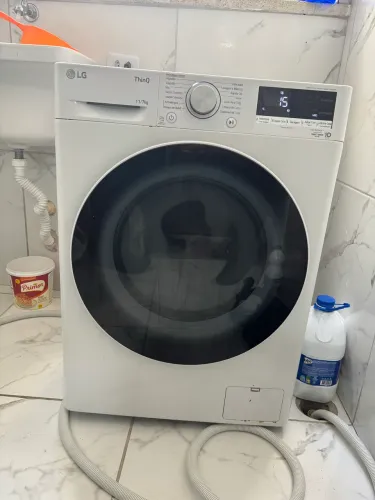 Máquina de lavar, lava e seca 11kls 
