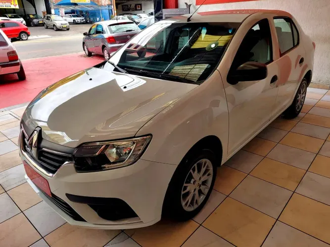Renault Logan Life Flex 1.0 12V 4P Mec. 2021