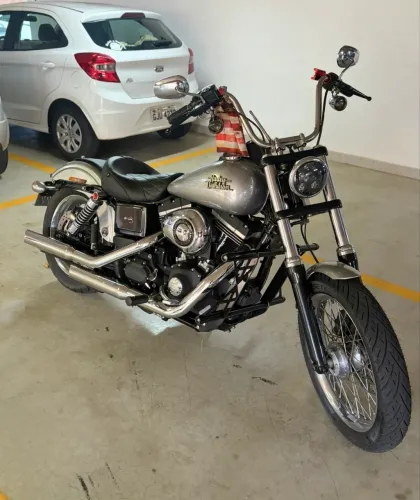 Harley Davidson - Street Bob 2015