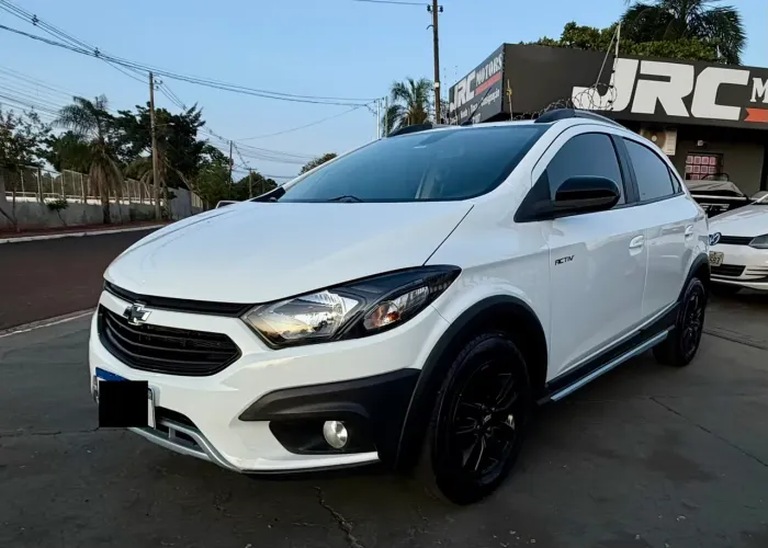 Chevrolet Onix Activ 1.4 8V Flex Mec. 4P 2017