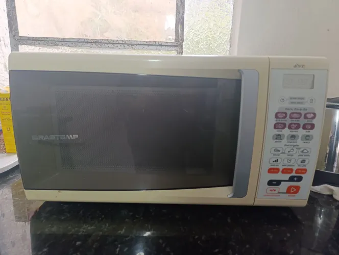 MICROONDAS BRASTEMP 30L BRANCO