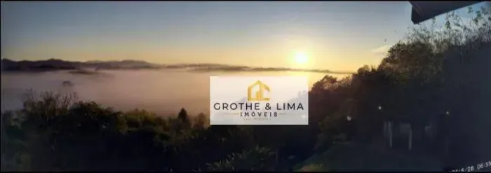 Viva o melhor dos dois mundos: o sossego do campo e a praticidade da cidade!