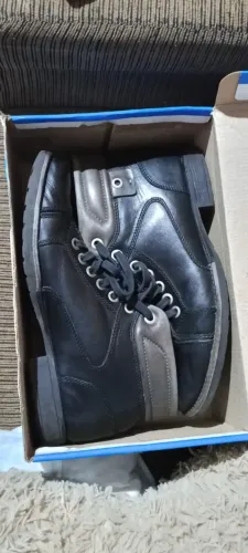 Bota Elevel Masculino Milano 6316 Couro Preta com detalhes em marrom