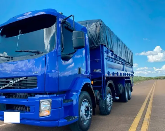 Volvo Vm 260 8x2 - 2014 Agricola