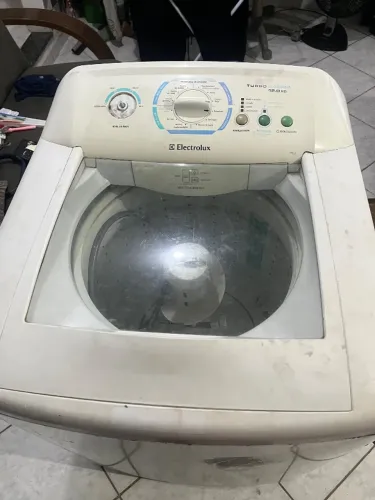 Máquina de lavar troco por celular Android bom estado