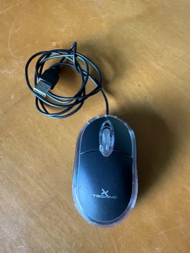 Mouse Óptico Techno com Fio Ergonômico
