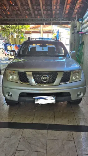 Nissan Frontier LE CD 4X4 2.5 TB Diesel Mec. 2012