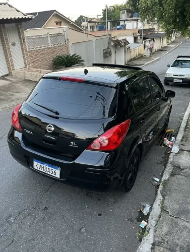 Nissan Tiida SL 1.8/1.8 Flex 16V Aut. 2011