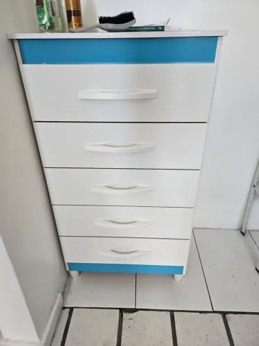 CÔMODA