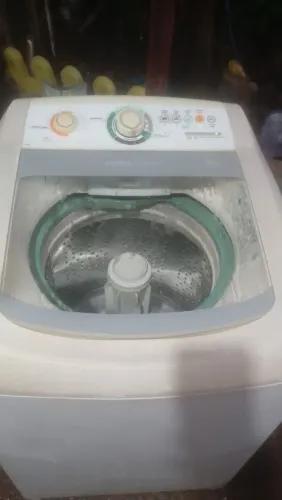 Máquina de lavar roupa consul