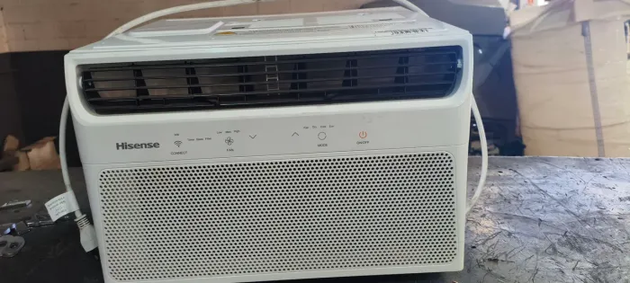 Vendo ar condicionado semenovo por 1200$