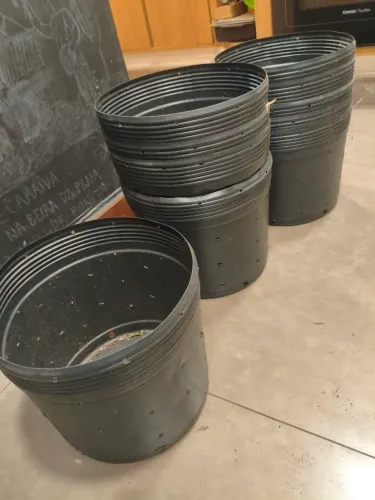 Vasos plásticos 15 Litros (10 unidades)
