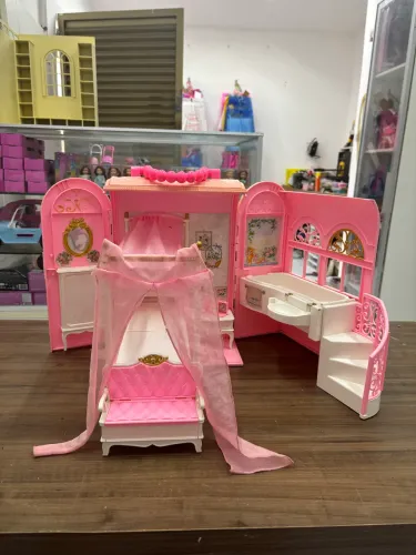 Maleta quarto barbie