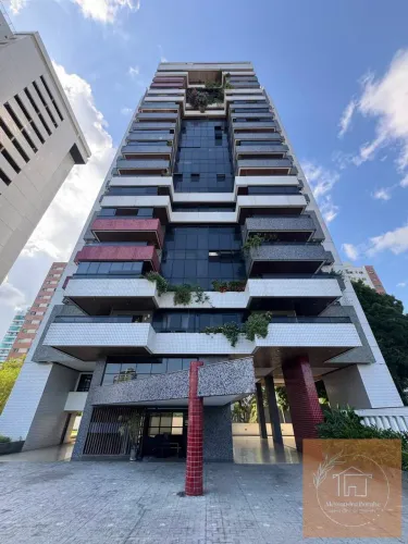 Alugo Apartamento com 202m2 no Adrianopolis.