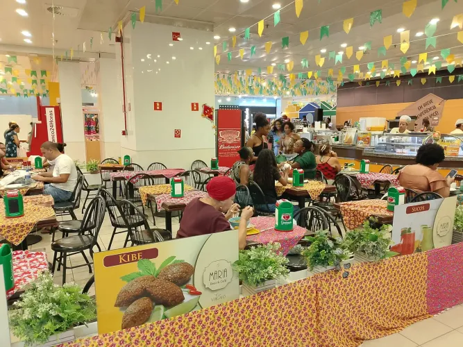 Passo cafeteria completa.