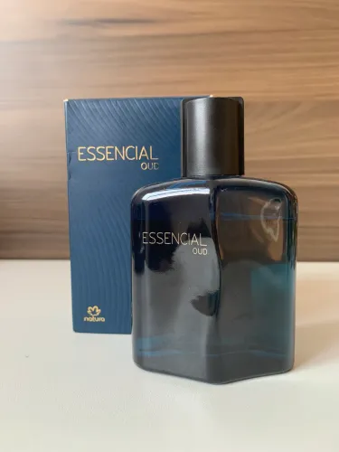 Perfume Natura Essencial Oud
