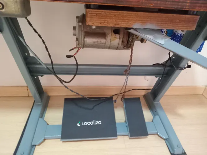 Máquina de costura industrial overlok