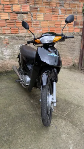 Honda Biz 100 