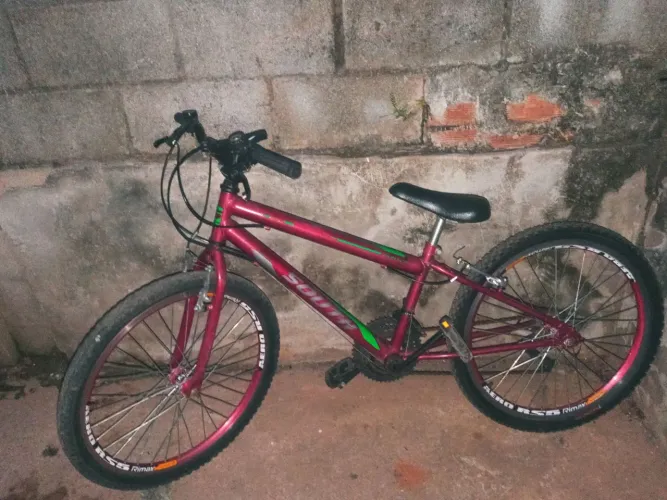 Vendo bike aro 24 com vmaxx