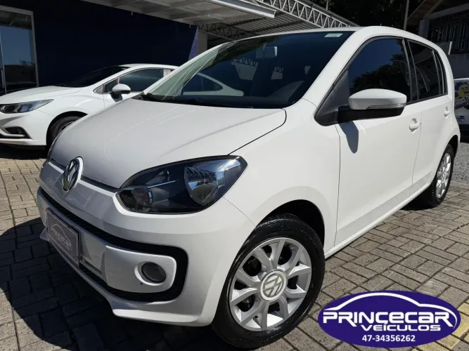 Volkswagen Up! High I Motion 1.0 T. Flex 12V 5P 2015